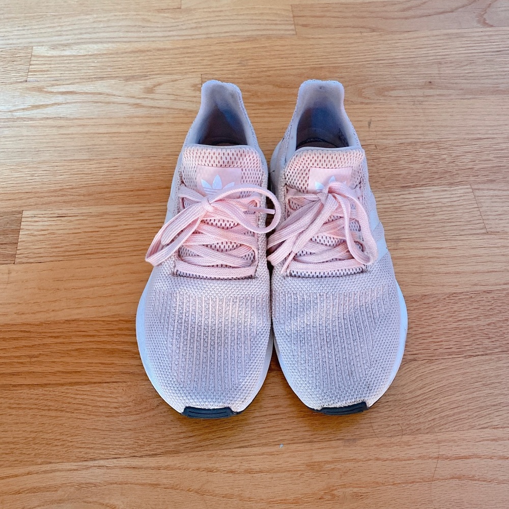 adidas pink swift run sneakers